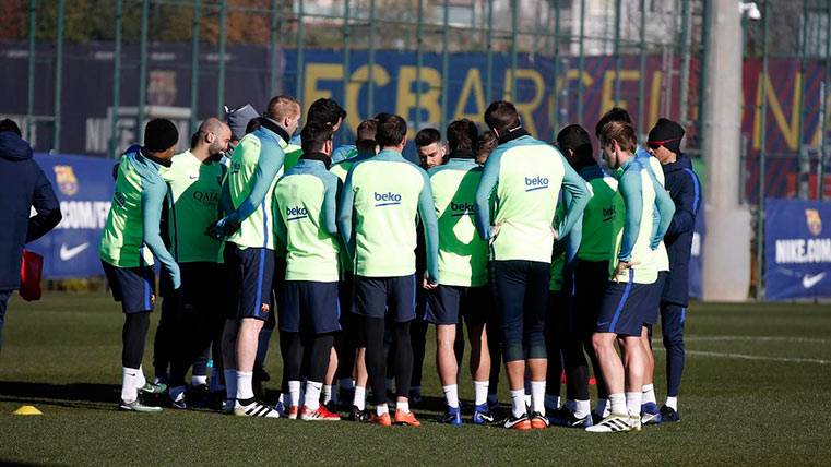 Los jugadores del FC Barcelona, en un entrenamiento