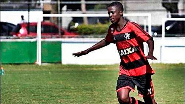 Vinicius Jr celebrando un gol con el Flamengo