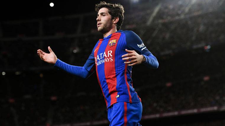 Sergi Roberto, playing with the FC Barcelona in the Camp Nou