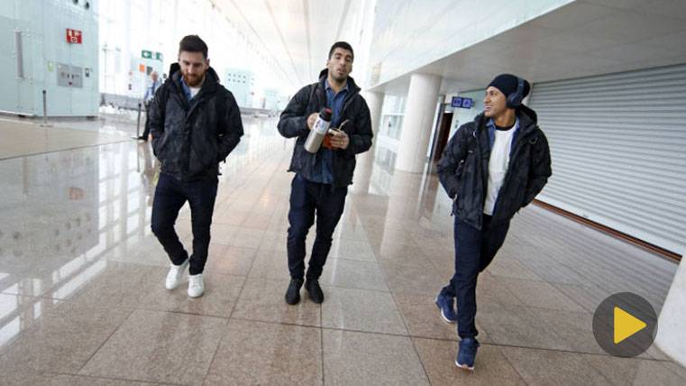 El tridente del FC Barcelona, en el Aeropuerto de El Prat de Llobregat
