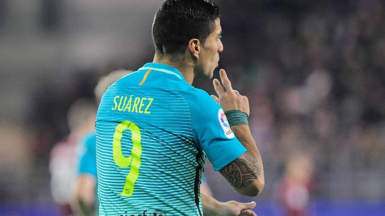 Luis Suárez celebrando su gol ante el Eibar