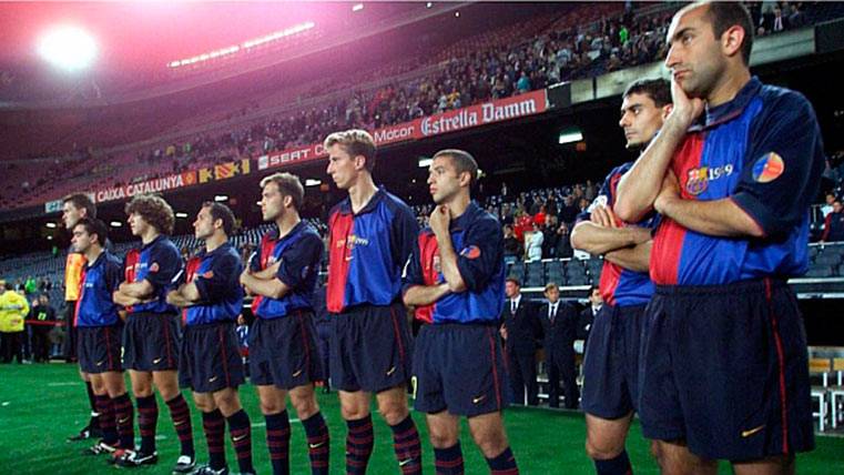 Los jugadores del FC Barcelona, en su plantón ante el Atlético de Madrid