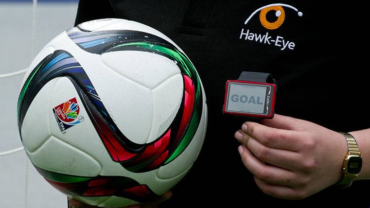 El ojo de halcón en el fútbol, menos en España