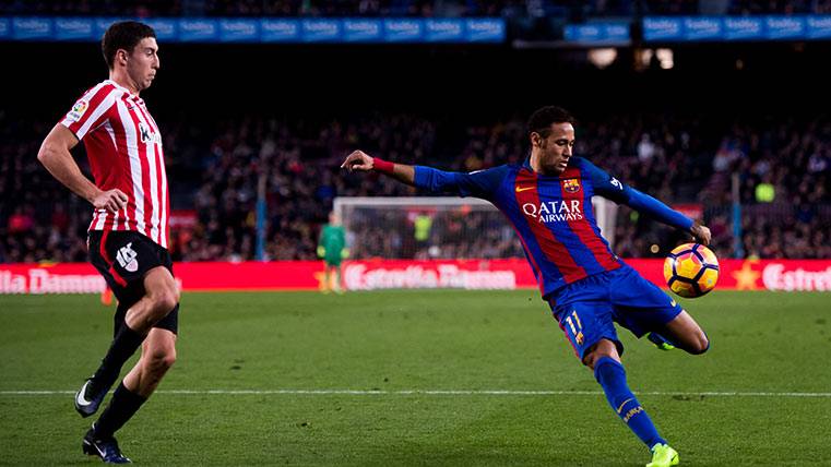 Neymar Júnior durante el duelo entre Barça y Athletic Club