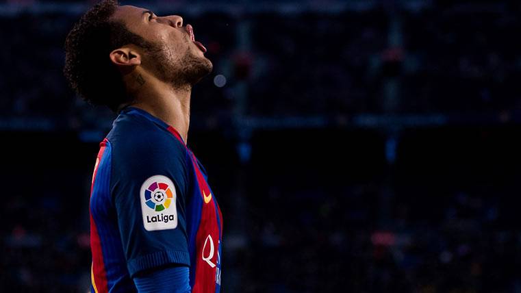 Neymar Regrets  after an occasion in the Barça-Athletic Club