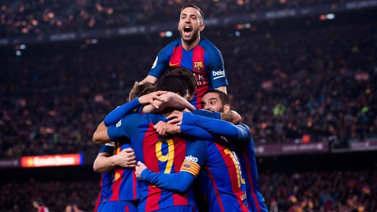 The FC Barcelona, celebrating the classification to the final of Glass
