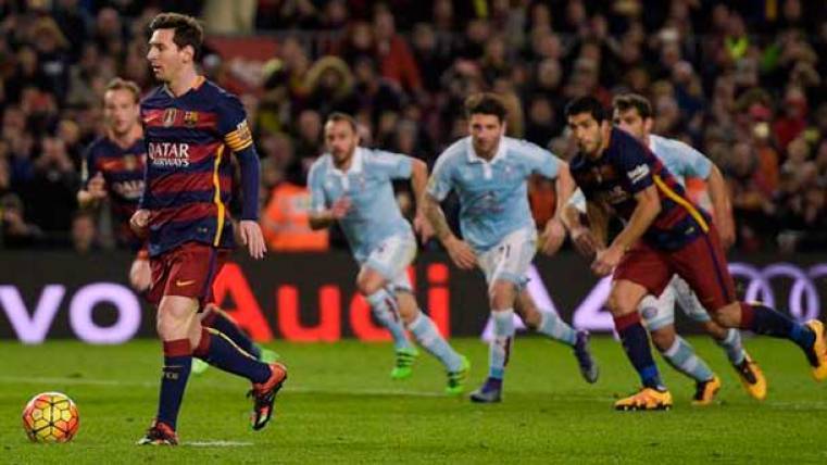 Leo Messi repitiendo el penalti indirecto de Cruyff