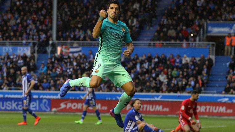 Luis Suárez, celebrando el gol marcado en Mendizorroza
