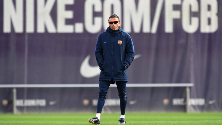 Luis Enrique, durante un entrenamiento con el FC Barcelona