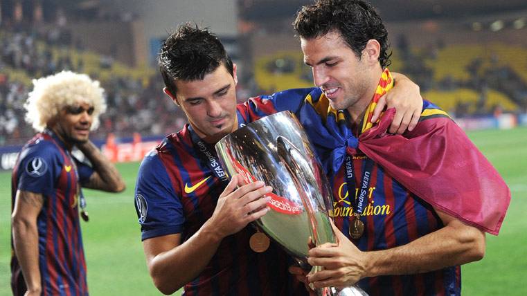 David Villa and Cesc Fábregas, celebrating a title with the Barça