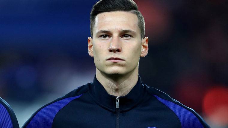 Julian Draxler, before the party against the Barça in the Park of The Princes