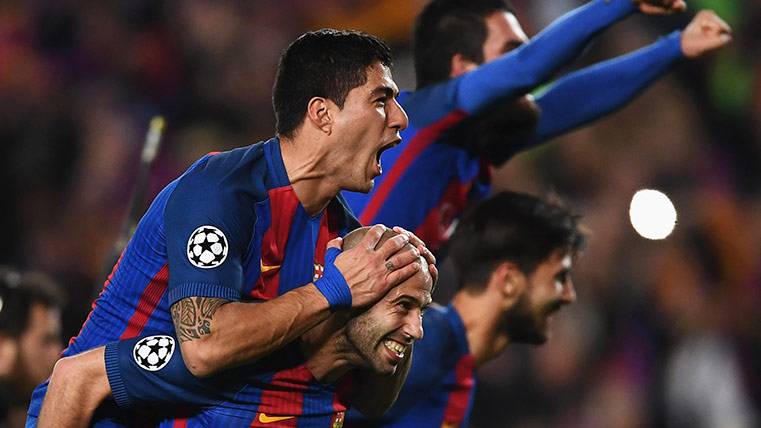 Los cracks del Barça celebran el pase a los cuartos de final tras golear al PSG