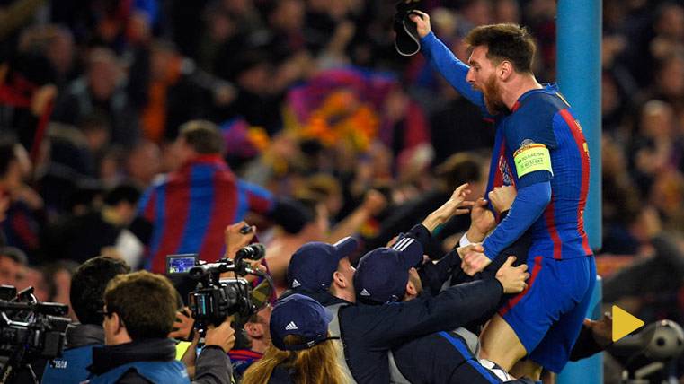 Leo Messi, celebrando la gesta del FC Barcelona con la afición