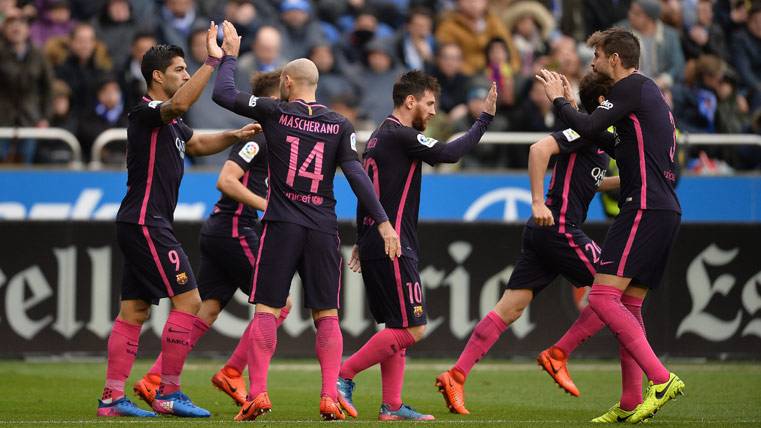 The FC Barcelona, celebrating the goal of Luis Suárez to the Sportive