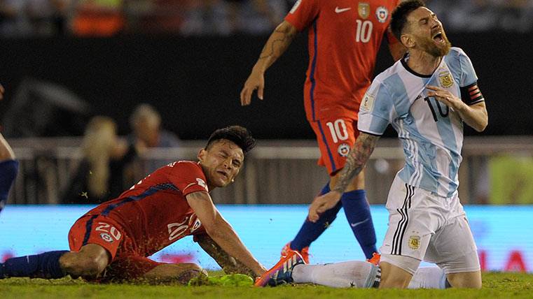 La FIFA sanciona a Leo Messi con cuatro partidos tras el Argentina-Chile