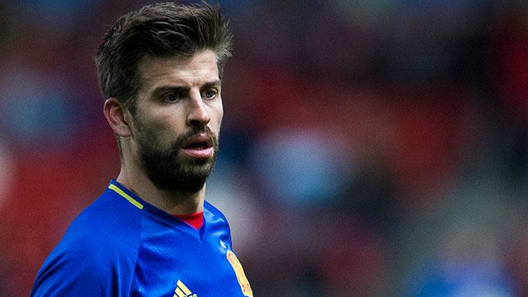 Gerard Piqué, antes de un partido con España