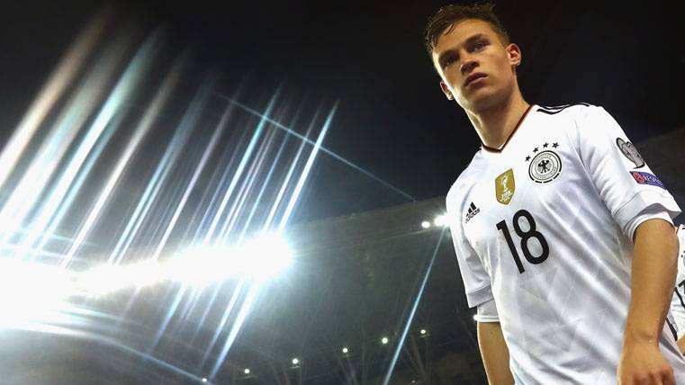 Joshua Kimmich, during a party with the selection of Germany
