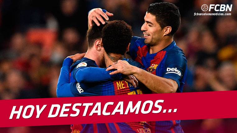 Leo Messi, Neymar Jr y Luis Suárez, celebrando un gol con el Barça