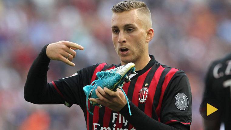 Gerard Deulofeu, celebrating the marked goal to the Palermo