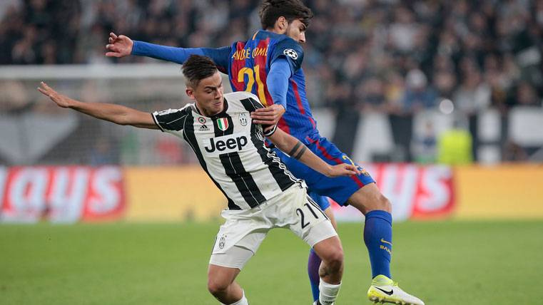 Dybala, pugnando by a balloon with André Gomes