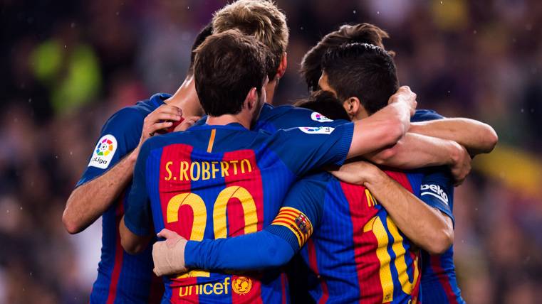 El FC Barcelona, celebrando un gol marcado a la Real Sociedad