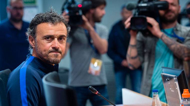 Luis Enrique, in press conference with the FC Barcelona