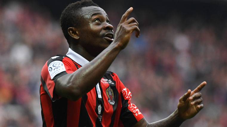 Jean Michael Seri, young midfield player of the Nice