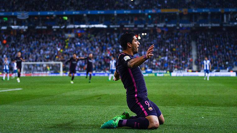 Luis Suárez celebrated his first goal in front of the Espanyol with the Barça
