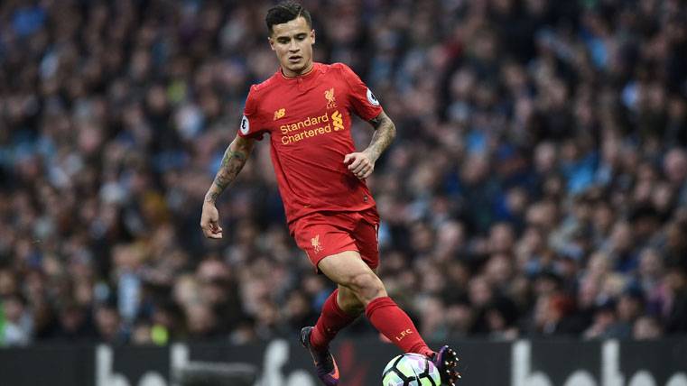 Philippe Coutinho, durante un partido con el Liverpool esta temporada