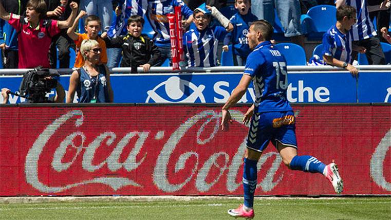 Theo Hernández, en un partido con el Deportivo Alavés