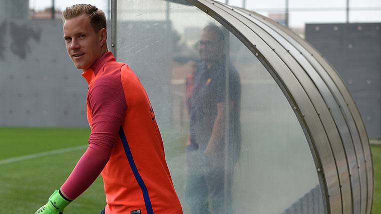 Ter Stegen, in a training with the Barça