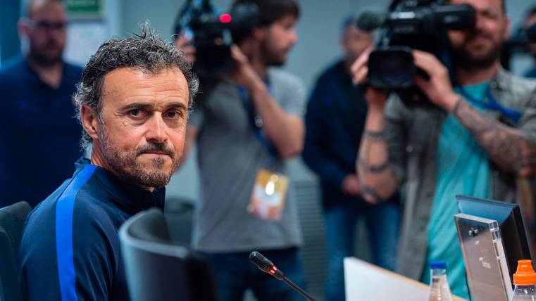 Luis Enrique, before appearing in press conference
