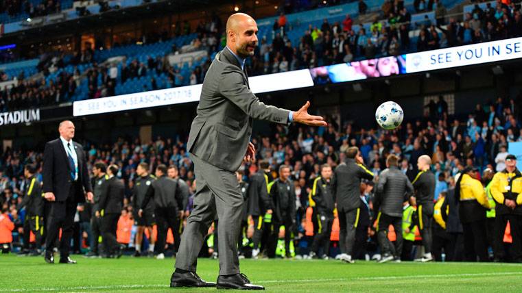Pep Guardiola, after a party of the Manchester City this season