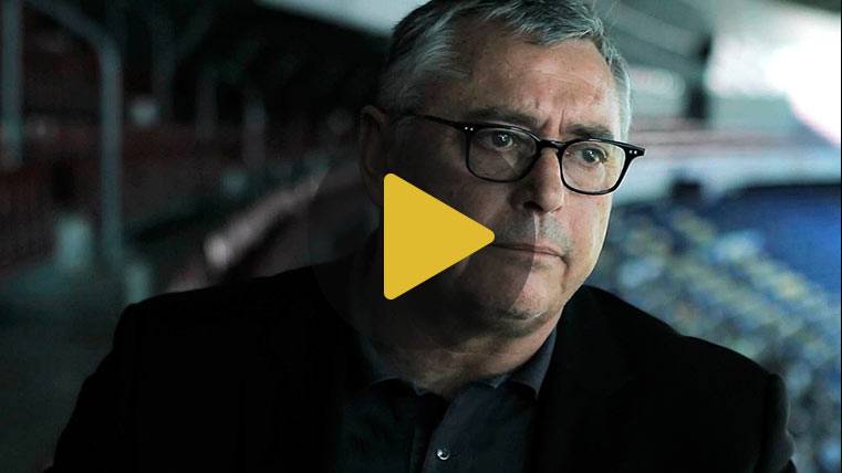 Michael Robinson, en una entrevista para el FC Barcelona