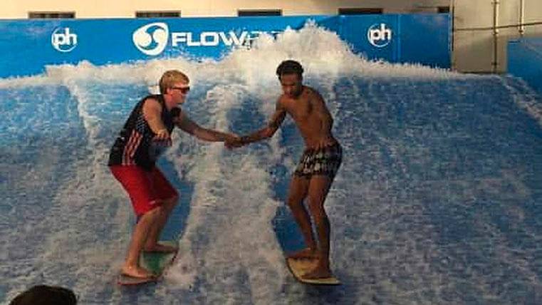 Neymar And his monitor practising the flowboarding