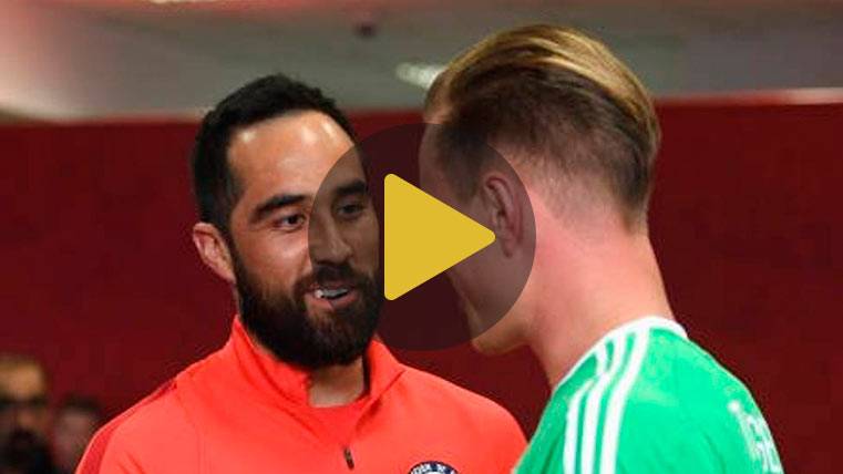 The reunion between Ter Stegen and Claudio Bravo in the Chile-Germany