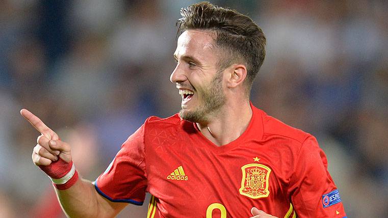 Saúl Ñíguez celebrates a goal with the Spanish selection Sub21