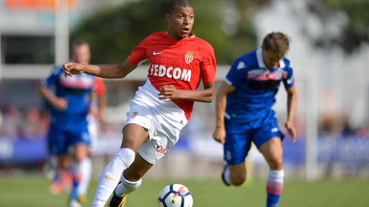 Kylian Mbappé, during a friendly party with the Monaco
