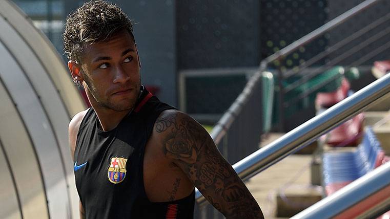 Neymar In a training of the FC Barcelona