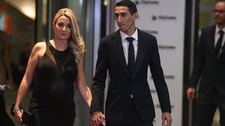 Ángel Gave María, with his woman in the wedding of Messi and Antonella