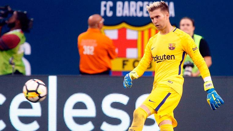 Adrián Ortolá in a friendly of pre-season with the Barça