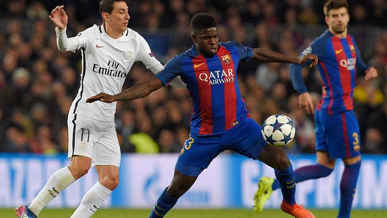 Ángel Di María, luchando por arrebatar un balón a Samuel Umtiti