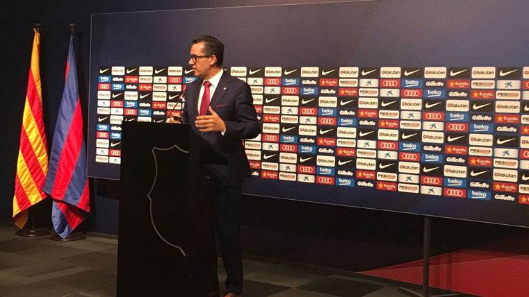 Josep Live, during his appearance in front of the partners of the Barça