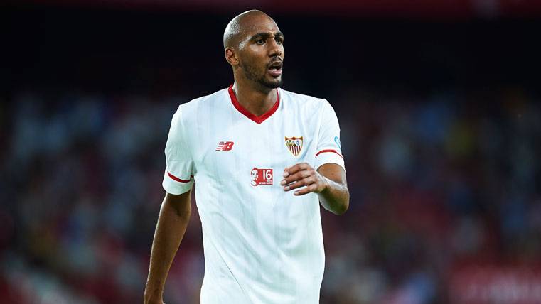Steven N'Zonzi, during a party with the Seville