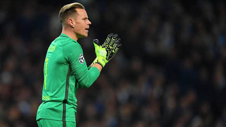 Marc-André Ter Stegen, encouraging to his mates against the Madrid