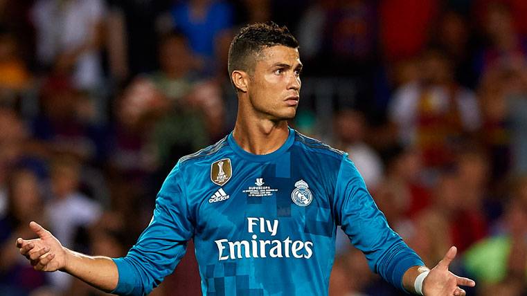 Cristiano Ronaldo, incrédulo por ser expulsado