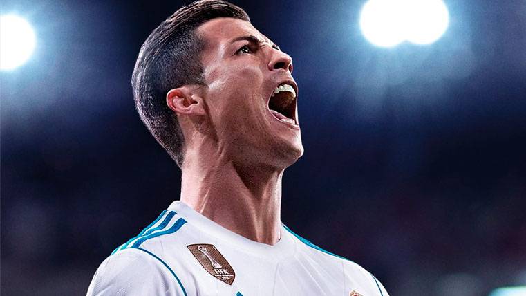 Cristiano Ronaldo in the image of cover of the FIFA18