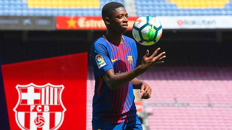 Ousmane Dembélé In his official presentation with the Barça