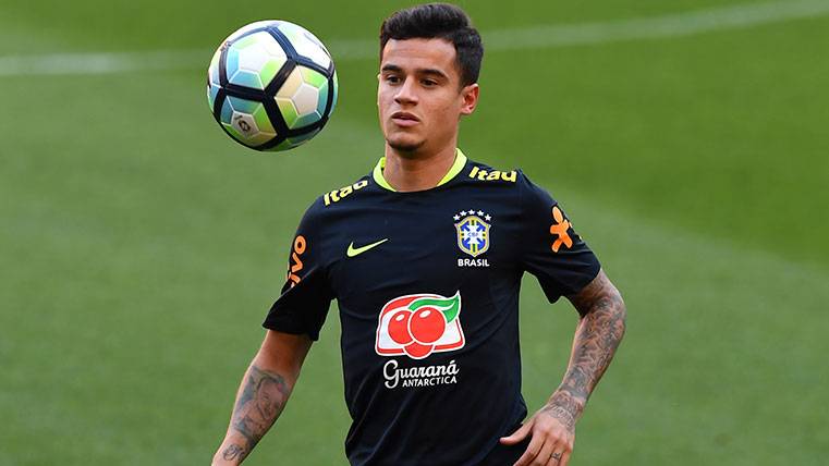 Philippe Coutinho en un entrenamiento con la selección de Brasil