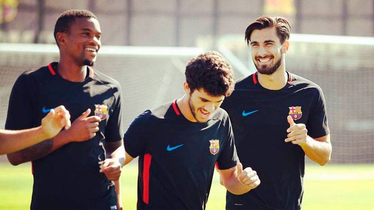 André Gomes in a training of the FC Barcelona